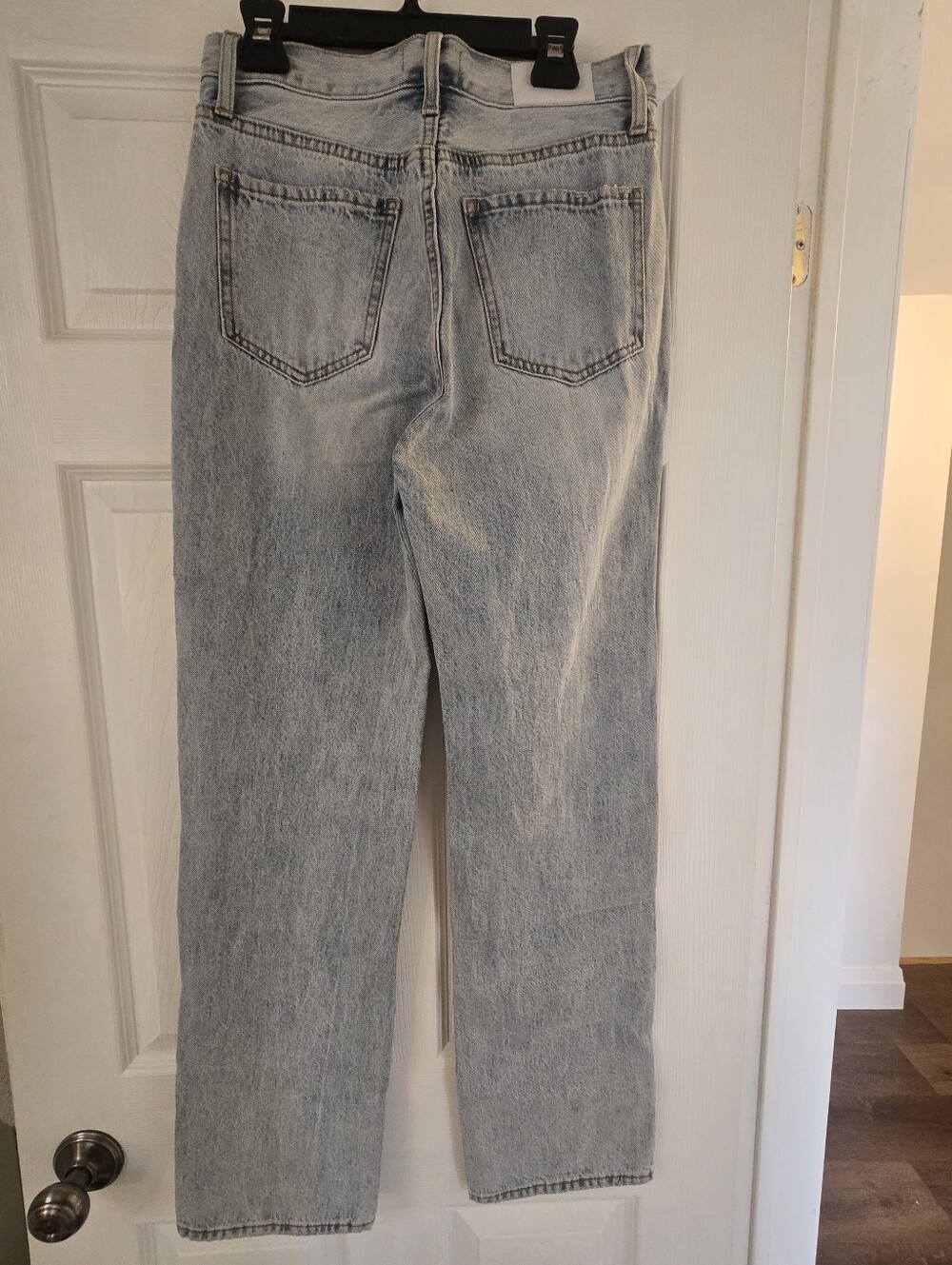 Pistola Women's Light Wash Straight Leg Jeans, Size 26 - Picture 3 of 6